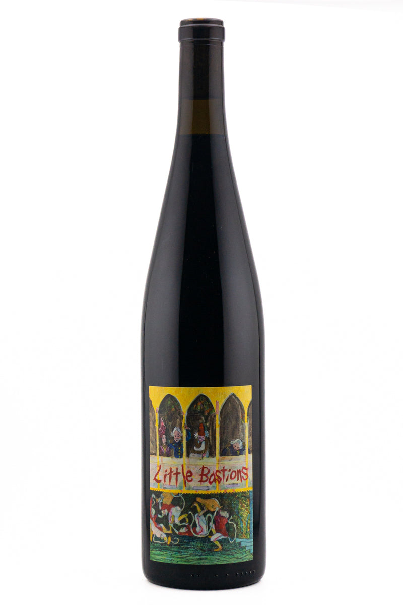Little Bastions Columbia Gorge Flowering Wall Red Wine 2022